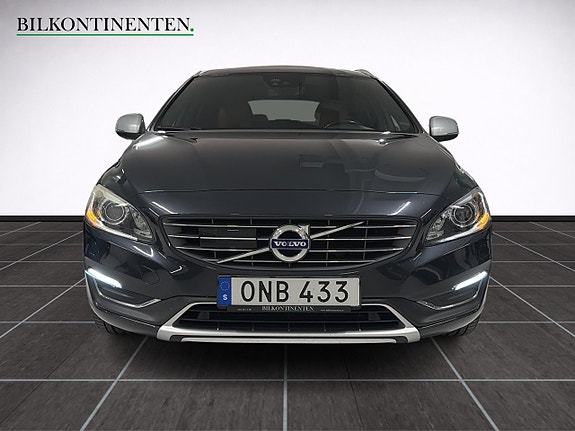 Volvo V60 9 of 20