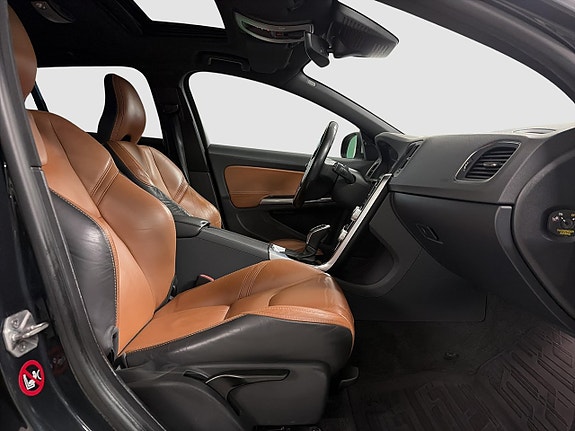Volvo V60 4 of 20