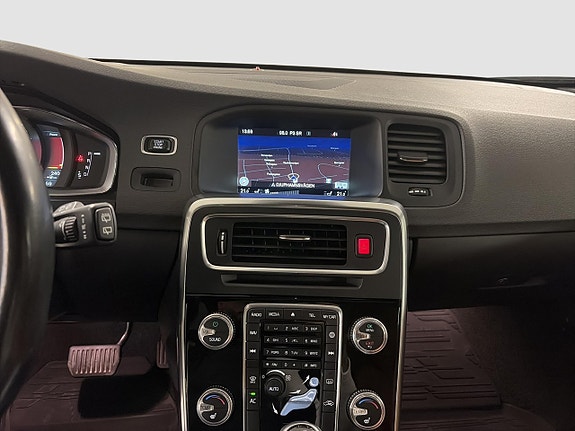 Volvo V60 18 of 20