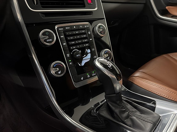 Volvo V60 17 of 20
