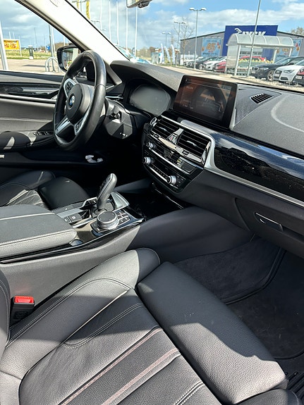 BMW 520d 5 of 10