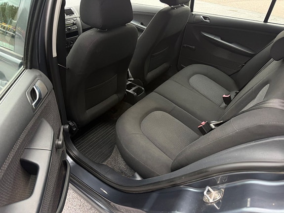 Skoda Fabia 10 of 11