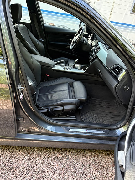 BMW 320d 6 of 9