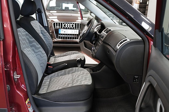 Skoda Fabia 9 of 15