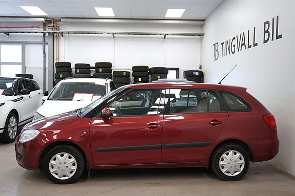 Skoda Fabia 2 of 15