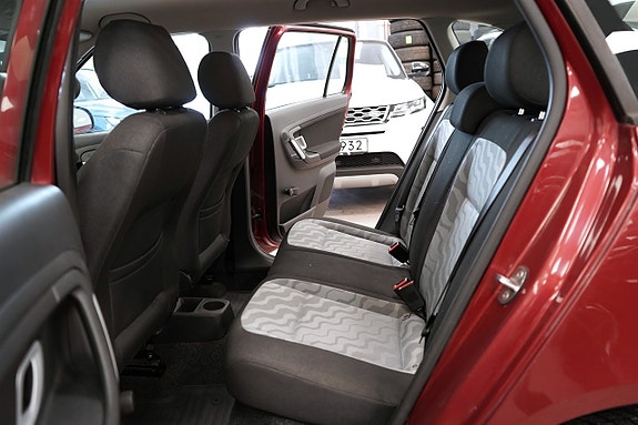 Skoda Fabia 8 of 15