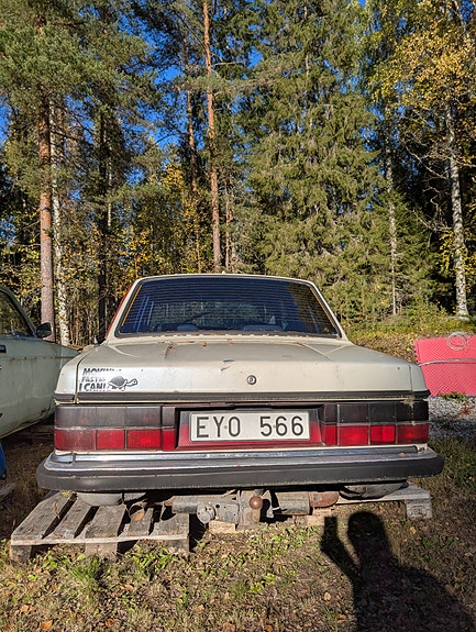 Volvo 164 3 of 12