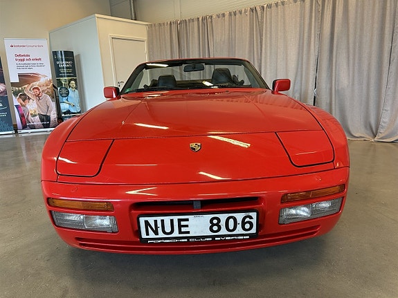 Porsche 944 4 of 14