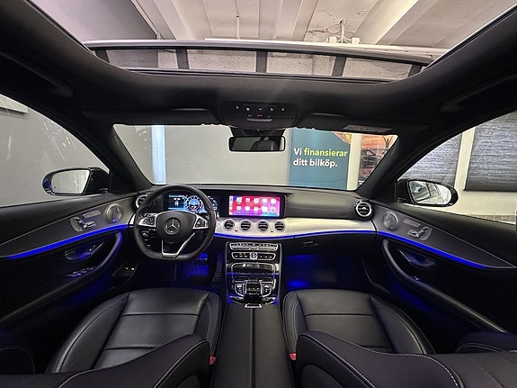 Mercedes-Benz E250 13 of 23