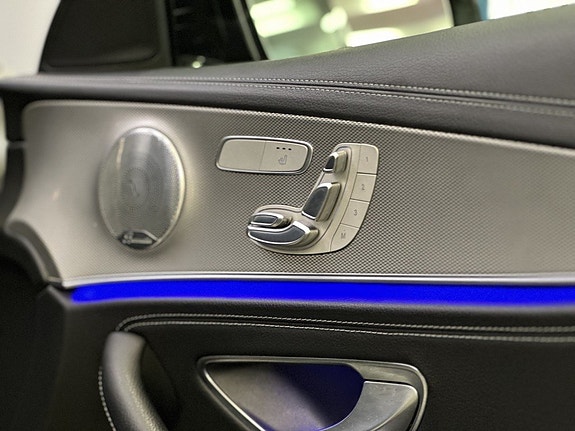 Mercedes-Benz E250 19 of 23
