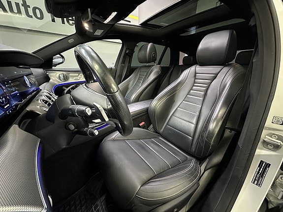 Mercedes-Benz E250 8 of 23