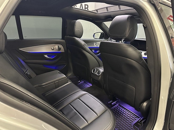 Mercedes-Benz E250 12 of 23