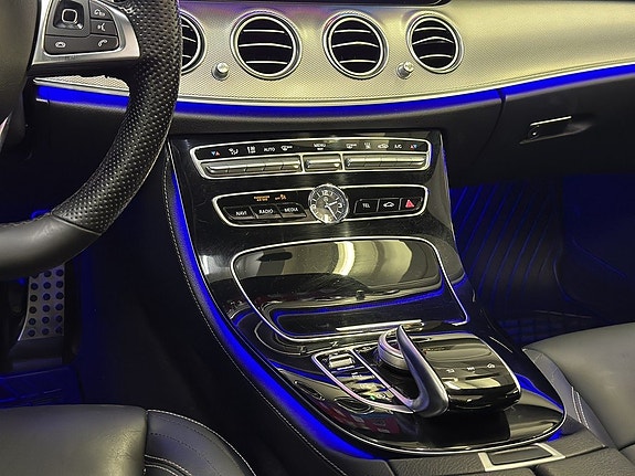 Mercedes-Benz E250 17 of 23