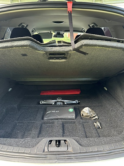 Volvo V60 12 of 16