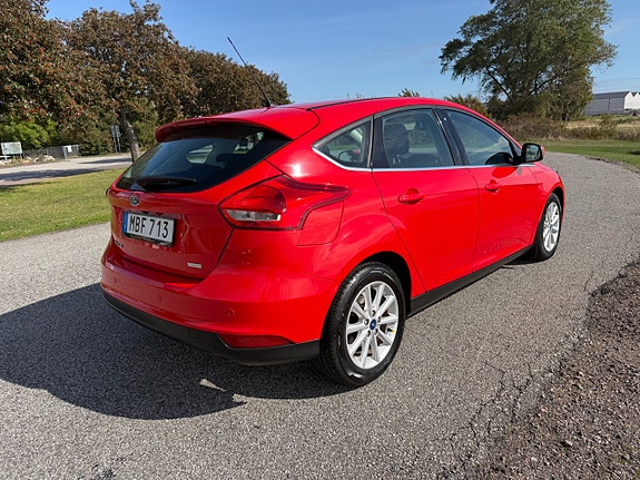 Ford Focus 4 of 14