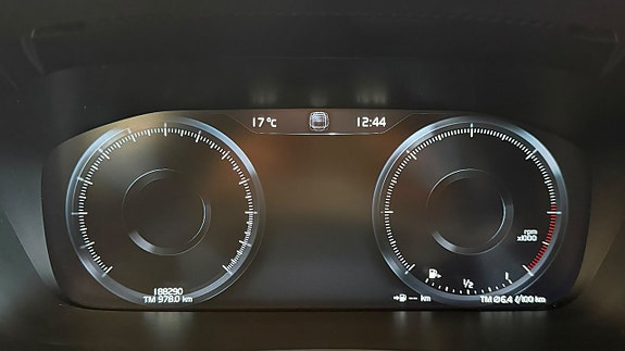 Volvo V90 14 of 22