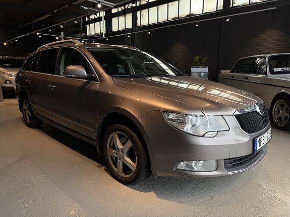 Skoda Superb 4 of 13