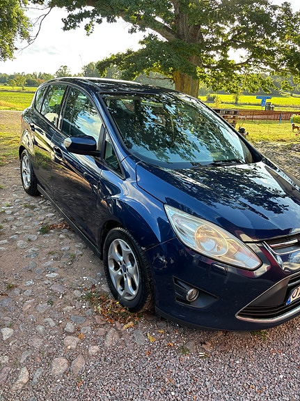 Ford C-Max 3 of 3