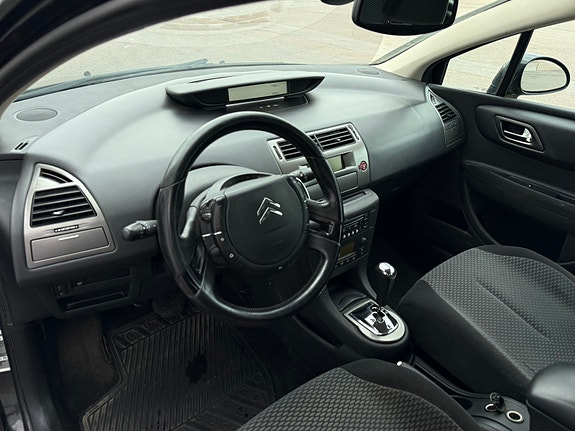 Citroen C4 7 of 13