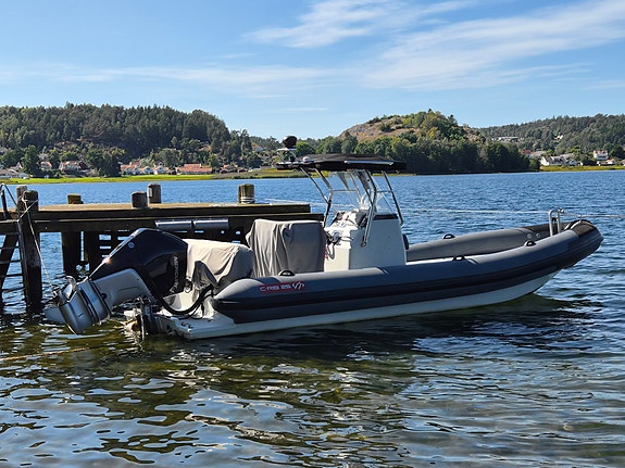 C-RIB 25 Adventure (2012) – Mercury Verado 250hk V8 (2024 2 of 7