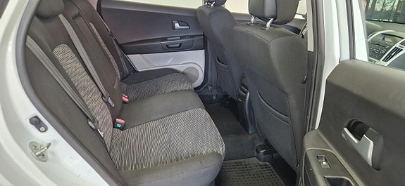 Kia Ceed 14 of 18