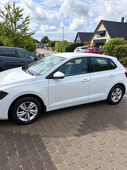 Volkswagen Polo 5 of 9