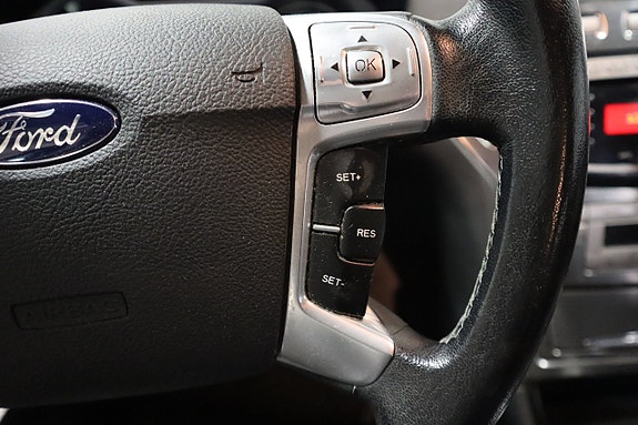 Ford Mondeo 20 of 23