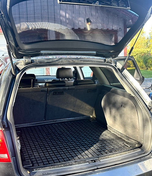 Audi A4 9 of 12