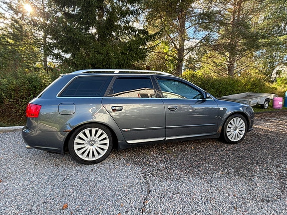 Audi A4 4 of 12