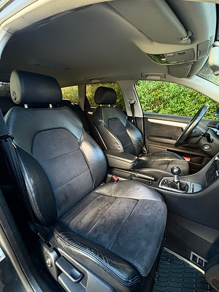 Audi A4 5 of 12