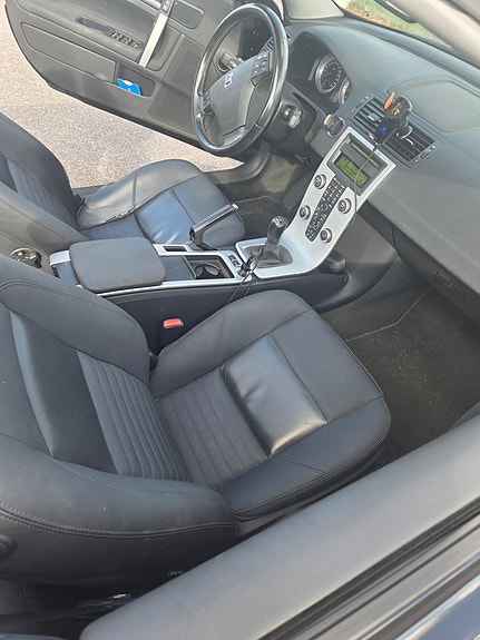 Volvo C70 6 of 7