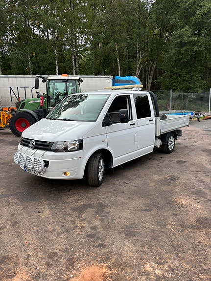 Volkswagen Transporter 2 of 8