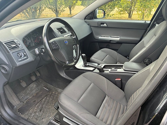 Volvo V50 5 of 5