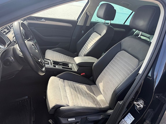 Volkswagen Passat 10 of 20