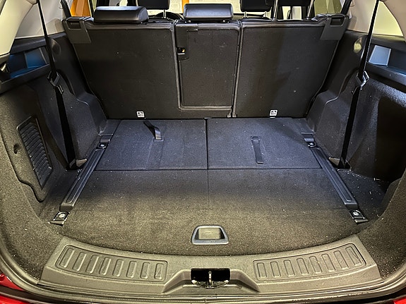 Land Rover Discovery Sport 12 of 14