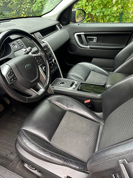 Land Rover Discovery Sport 10 of 14