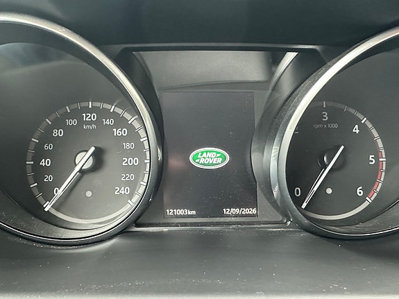 Land Rover Discovery Sport 13 of 14