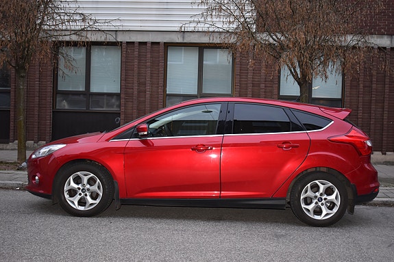 Ford Focus 3 of 8