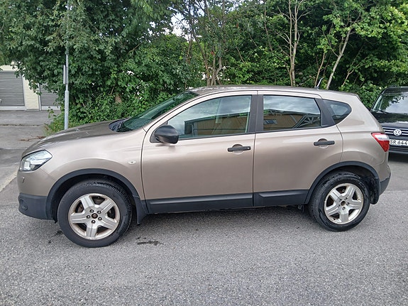 Nissan Qashqai 12 of 12