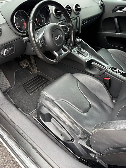 Audi TT 15 of 15