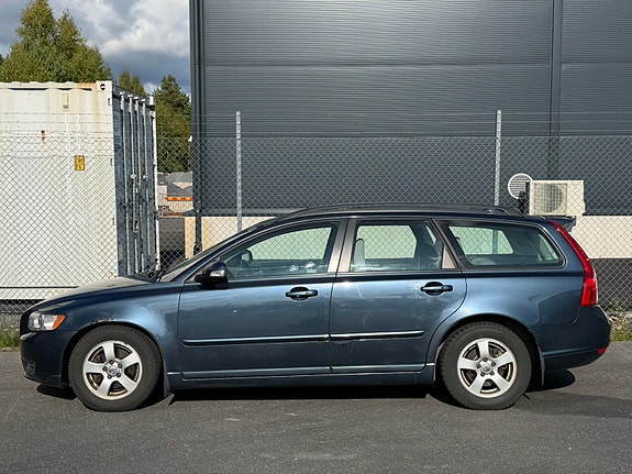 Volvo V50 5 of 18