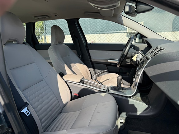 Volvo V50 12 of 18