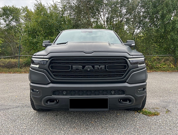 RAM 1500 5 of 12