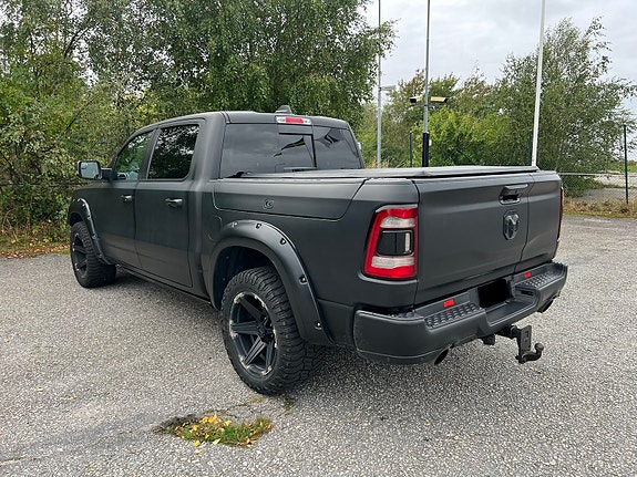 RAM 1500 6 of 12