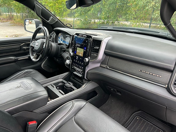 RAM 1500 10 of 12