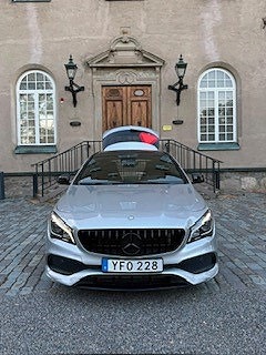Mercedes-Benz CLA250 5 of 16
