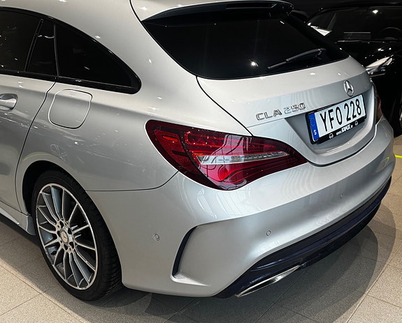 Mercedes-Benz CLA250 16 of 16