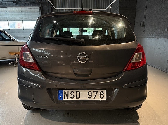 Opel Corsa 6 of 9