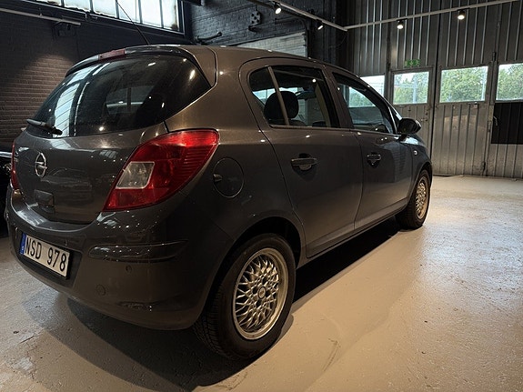 Opel Corsa 5 of 9