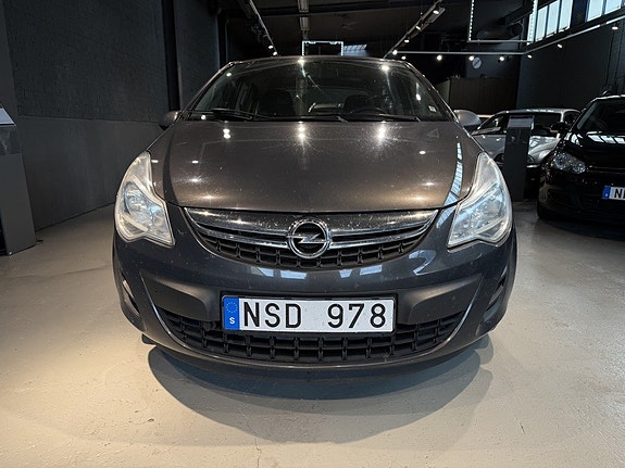Opel Corsa 3 of 9